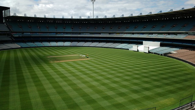 形的警告 形的警告